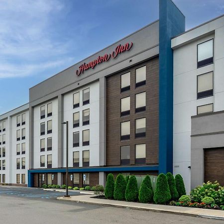Hampton Inn Вудбрідж Екстер'єр фото